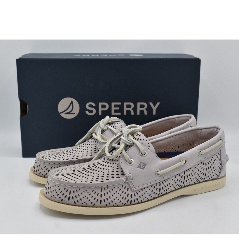 Sperry Women 9 Authentic Original 2 Eye Perforated Lilac Grey Nubuck Boat Shoe